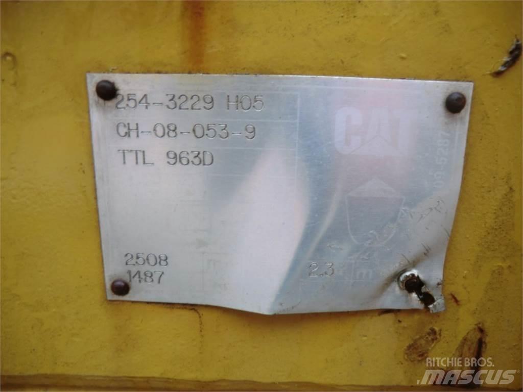 CAT 963D 建筑机械-其他