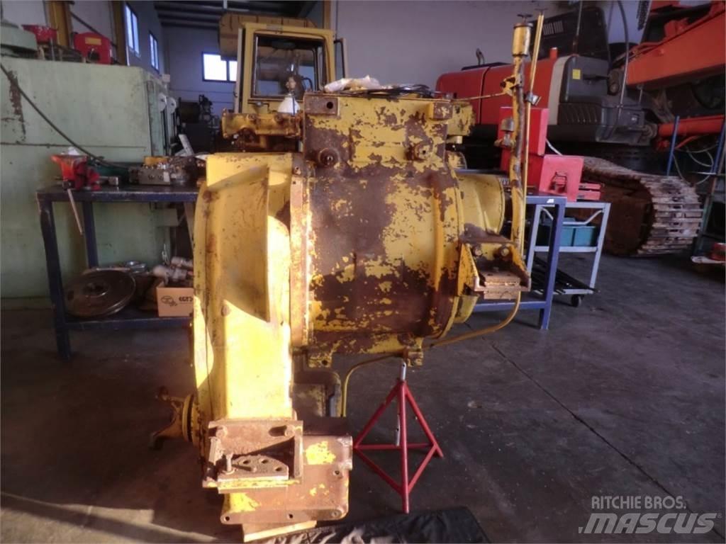 CAT 988B 建筑机械-其他