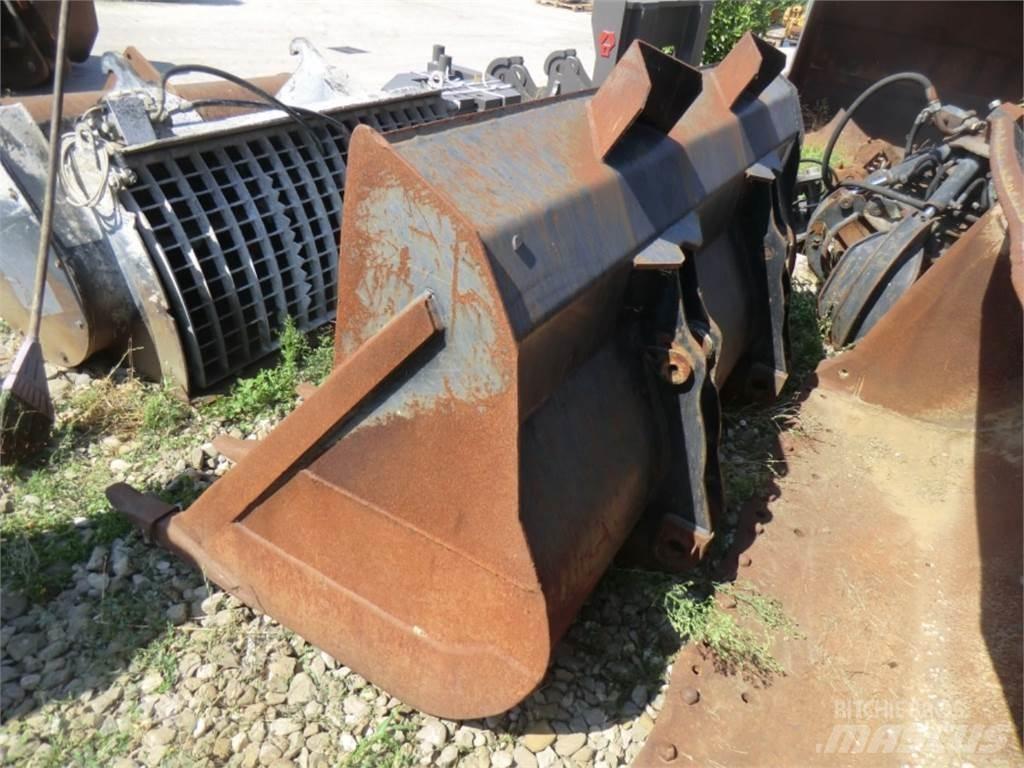 CAT 988G 底盘和悬架
