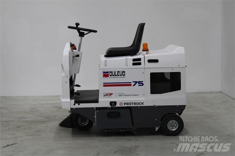 Dulevo 75 EH 骑乘式割草机