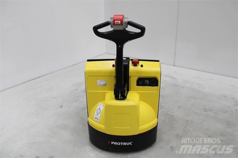 Hyster P1.6 手摇升降机