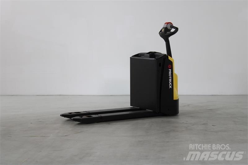 Hyster P1.6 手摇升降机