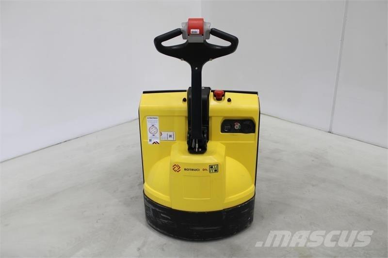 Hyster P1.6 手摇升降机