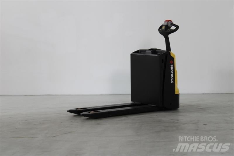 Hyster P1.6 手摇升降机