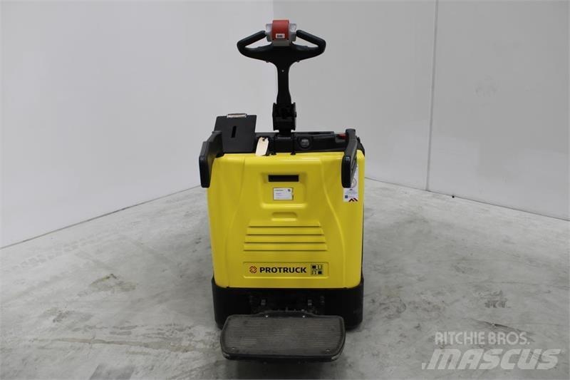 Hyster P2.0S 电动搬运车