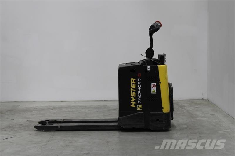 Hyster P2.0S 电动搬运车