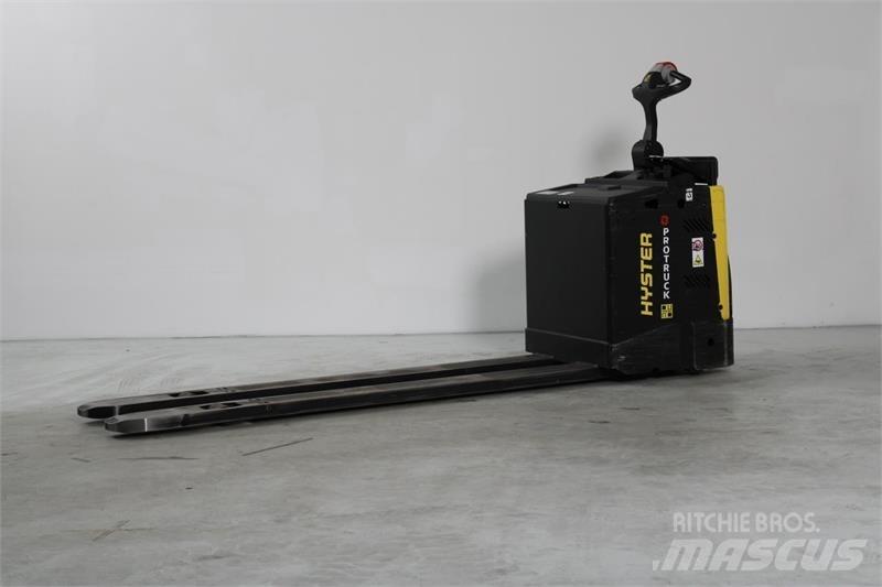 Hyster P2.0S 电动搬运车