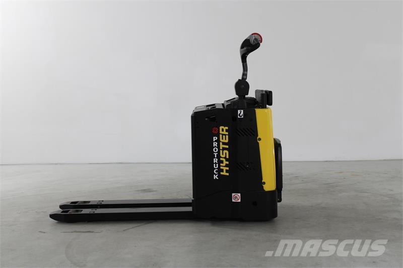 Hyster P2.0S 电动搬运车