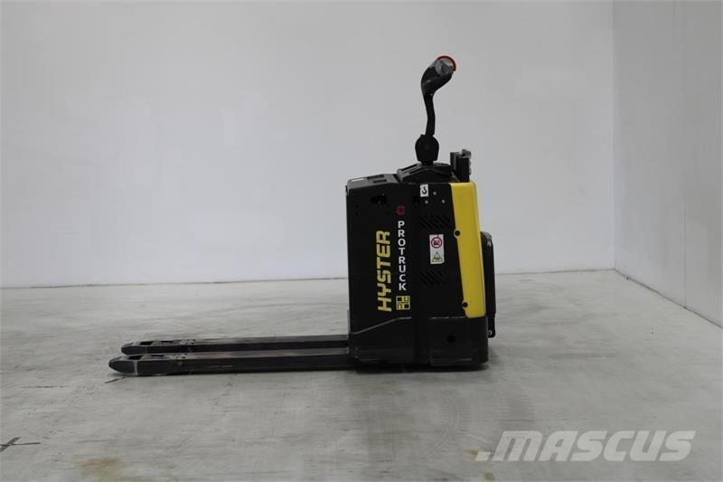 Hyster P2.0S 电动搬运车