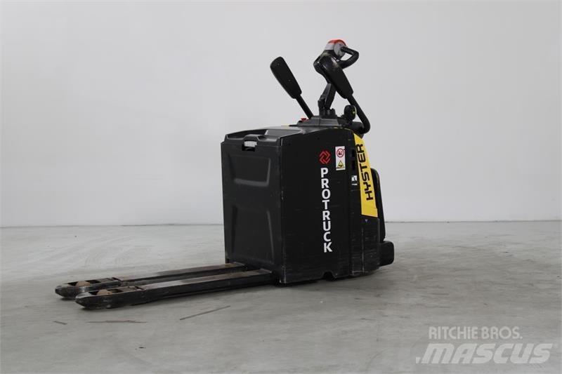 Hyster P2.0S 电动搬运车