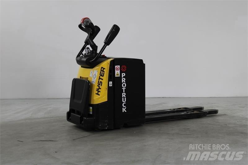Hyster P2.0S 电动搬运车