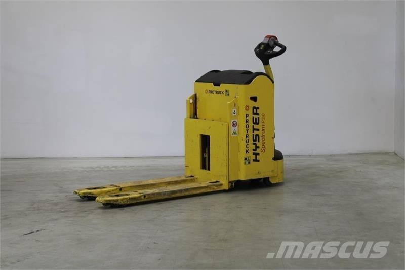 Hyster P3.0 手摇升降机