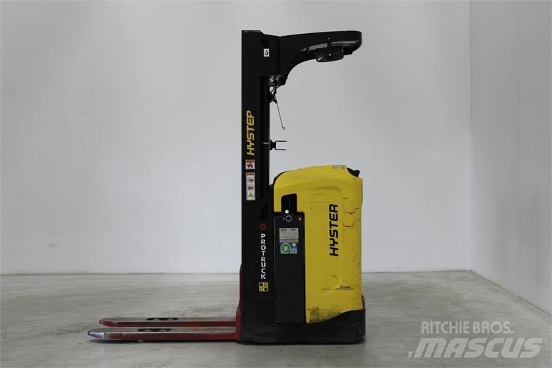 Hyster RS1.6 行走式堆垛机