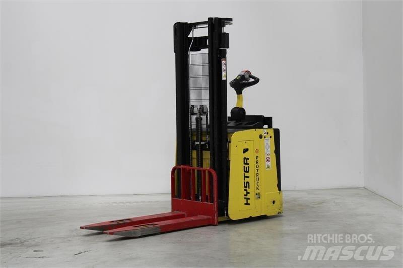 Hyster S1.5S 行走式堆垛机