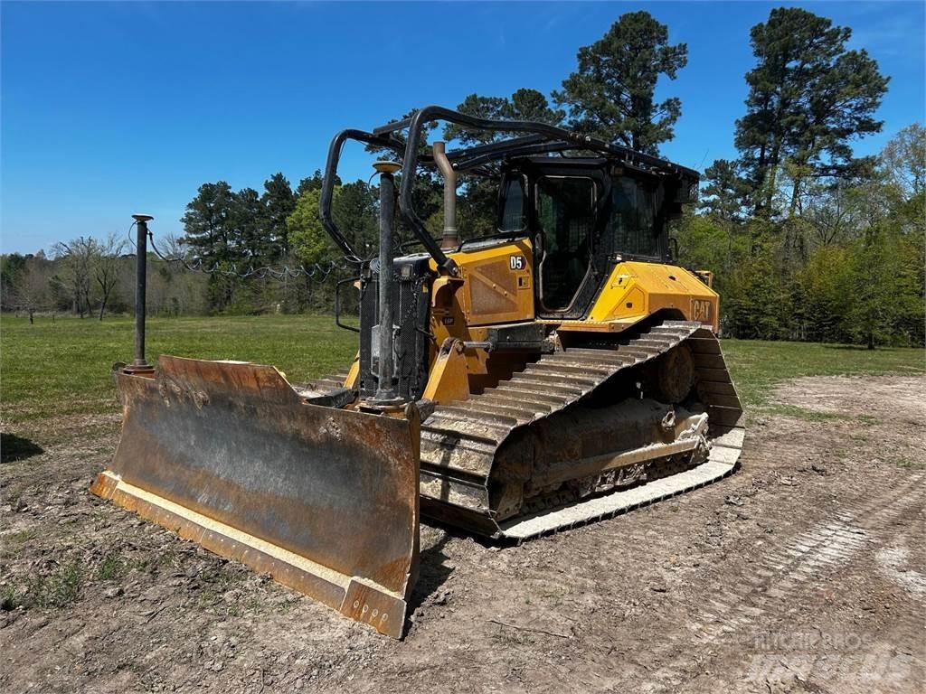 CAT D5 履带式推土机