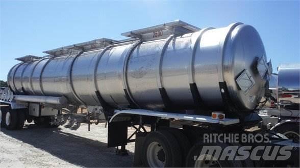  STE SRX7 油罐半挂车