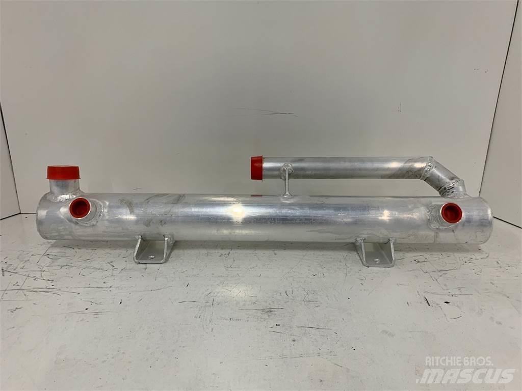 CASE 721B 散热器