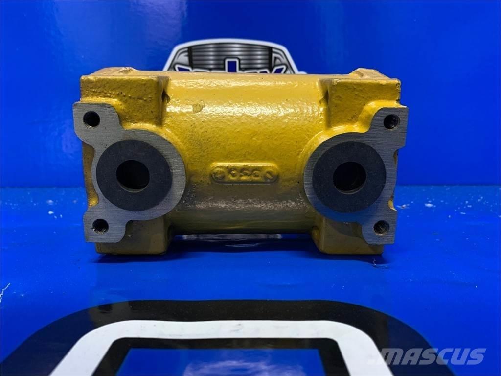 CAT 0 散热器