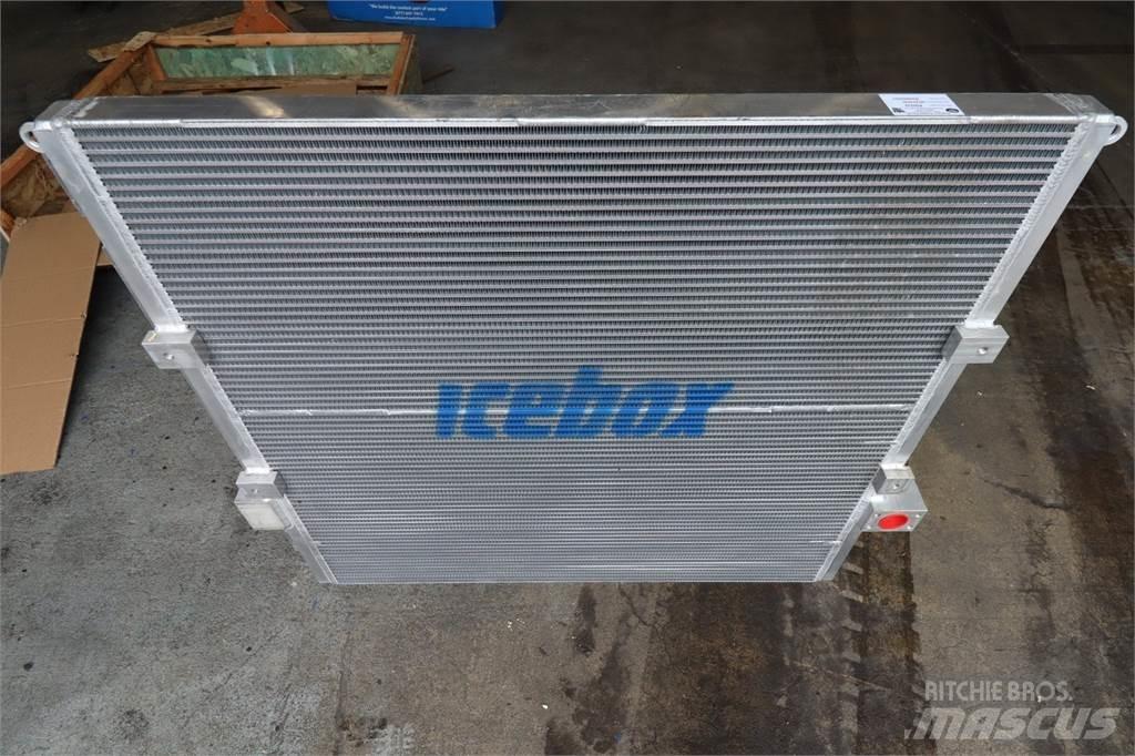 CAT 320D 散热器