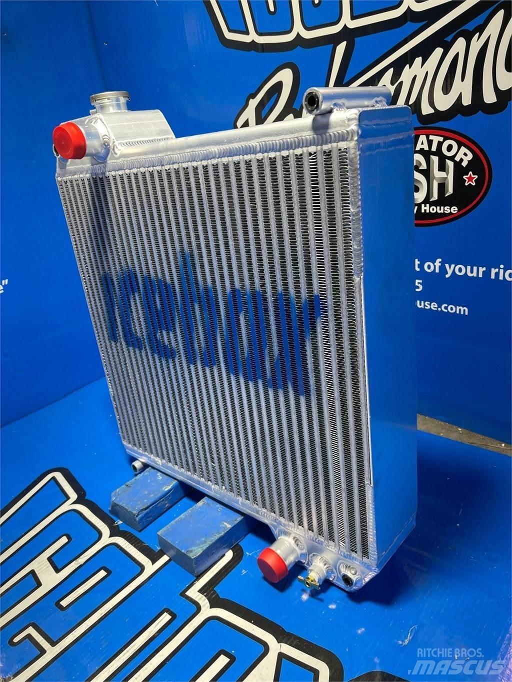 CAT 906 散热器