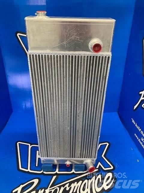 CAT D5 散热器
