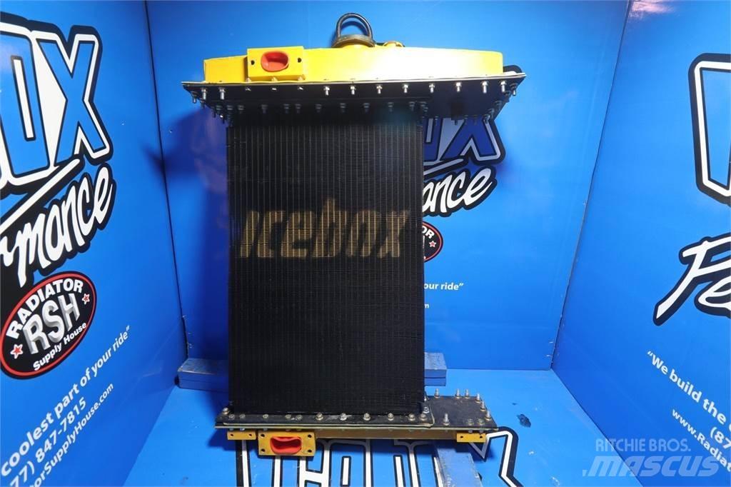 CAT D5B 散热器