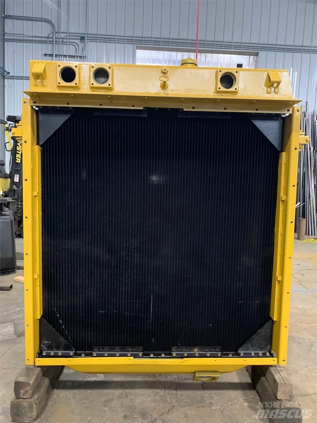 CAT D9L 散热器