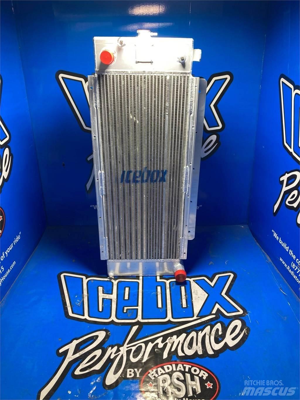 Cummins  散热器