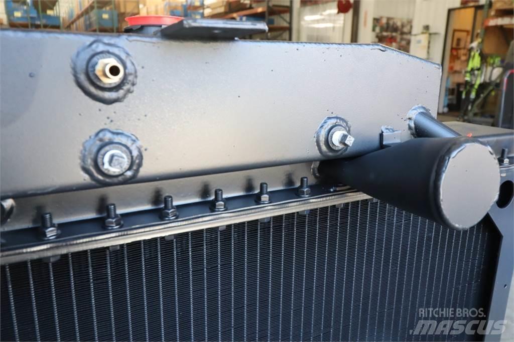 Kenworth  散热器