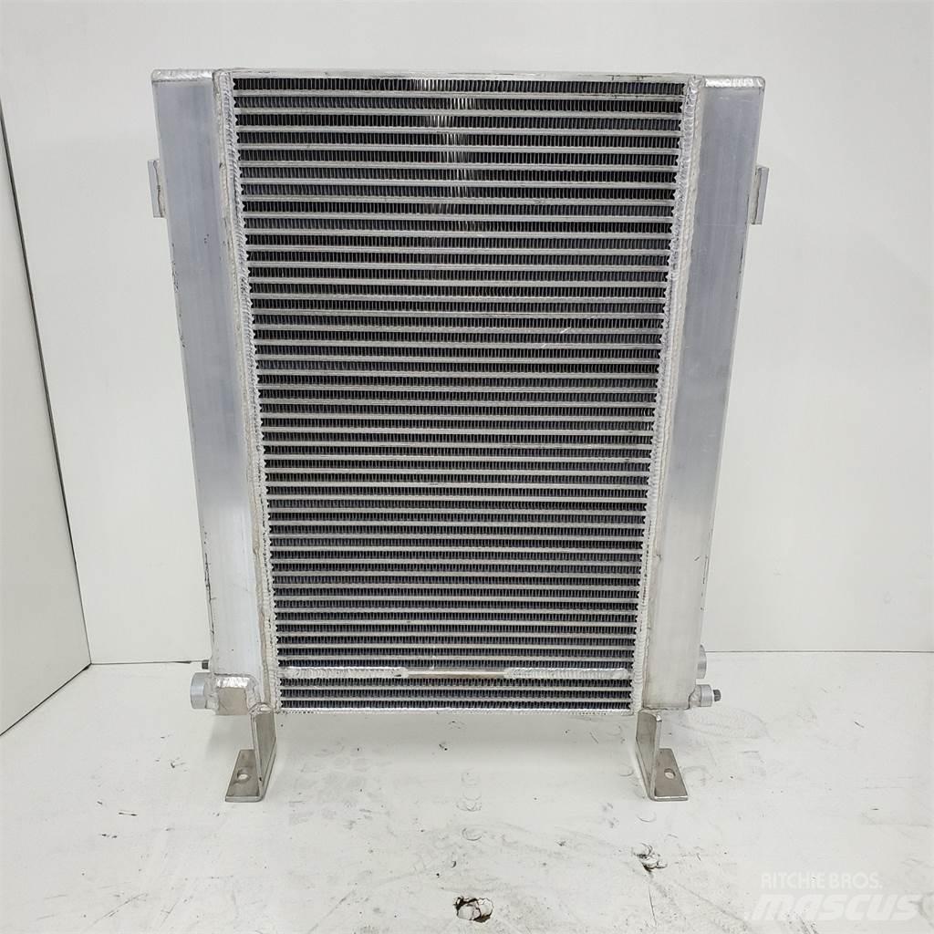 LeRoi  散热器