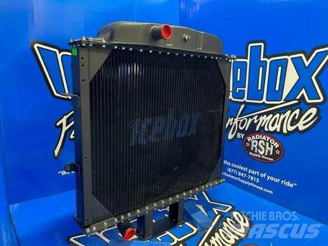 Mack  散热器