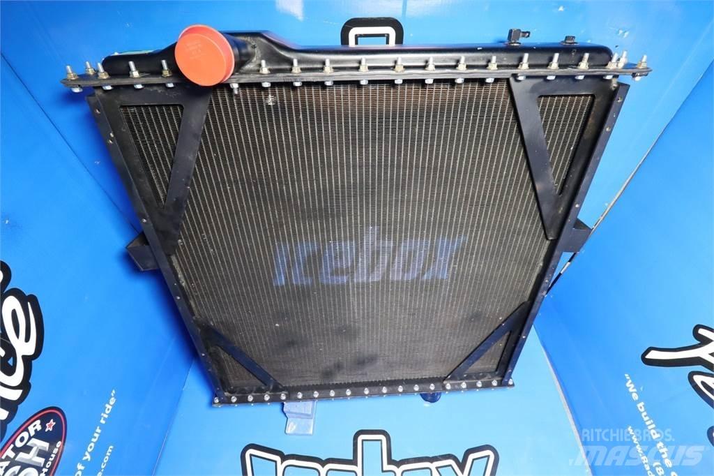 Peterbilt  散热器