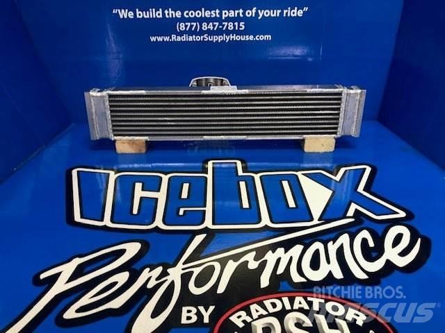 Volvo  散热器