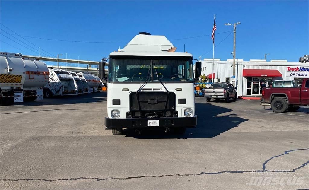 Autocar ACX64 垃圾车