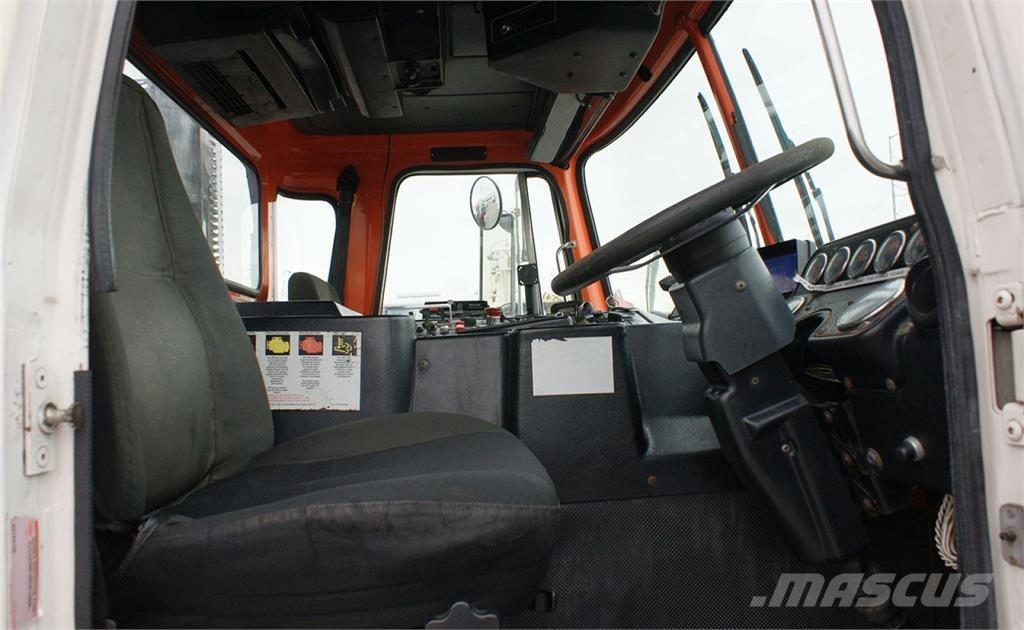 Autocar ACX64 垃圾车