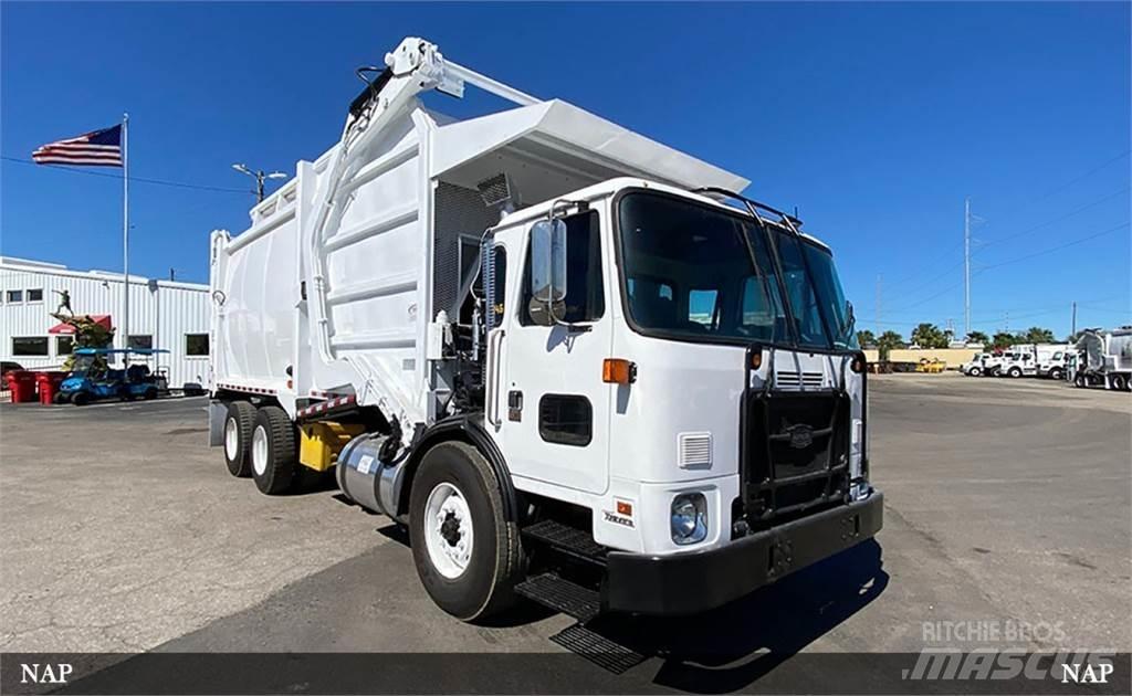 Autocar ACX64 垃圾车