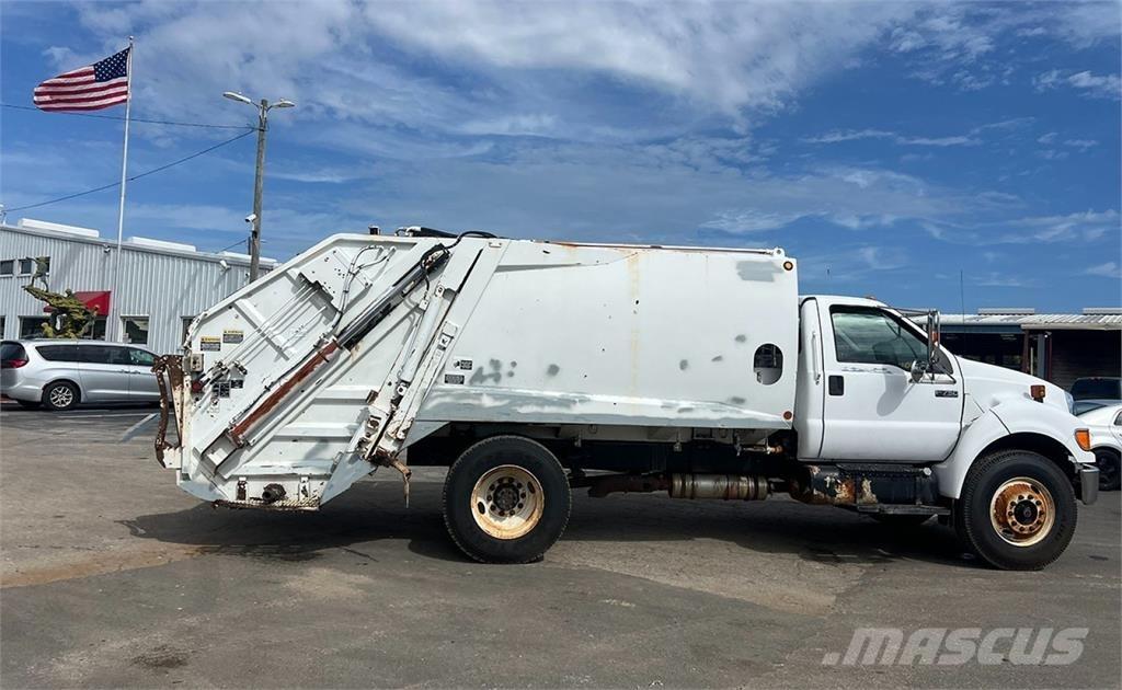 Ford F750 垃圾车