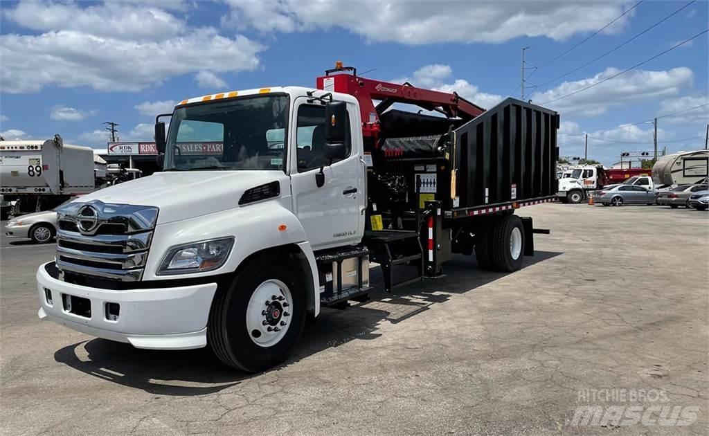 Hino L7 抓斗
