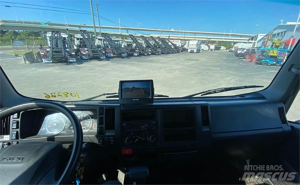 Isuzu NRR 垃圾车