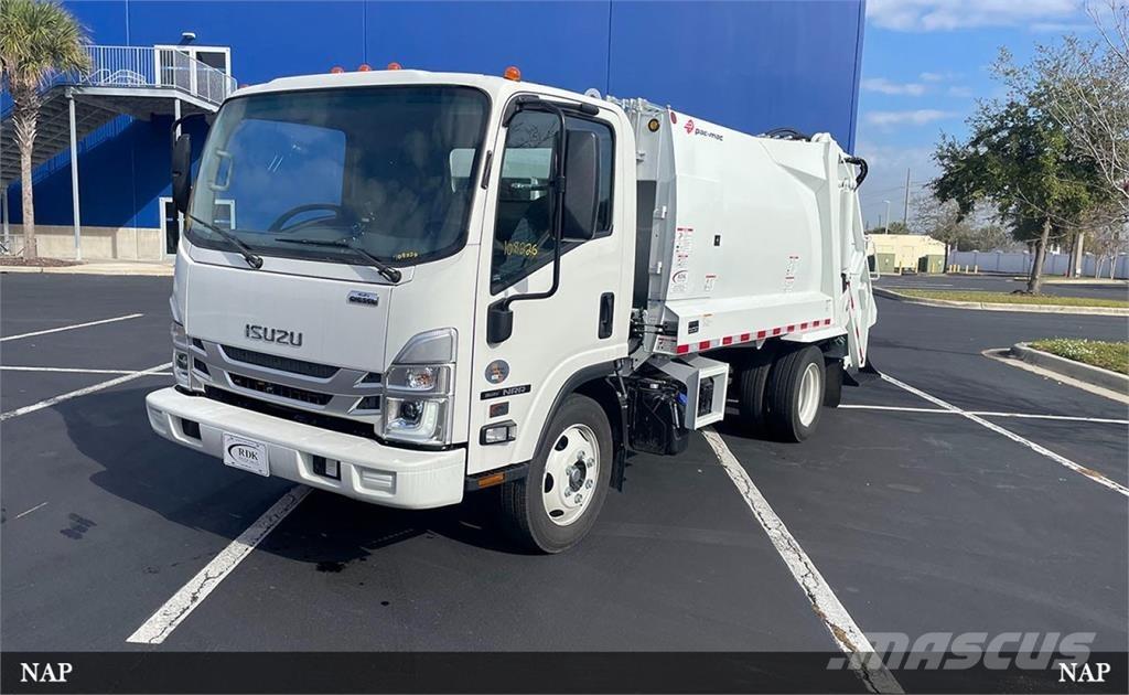 Isuzu NRR 垃圾车