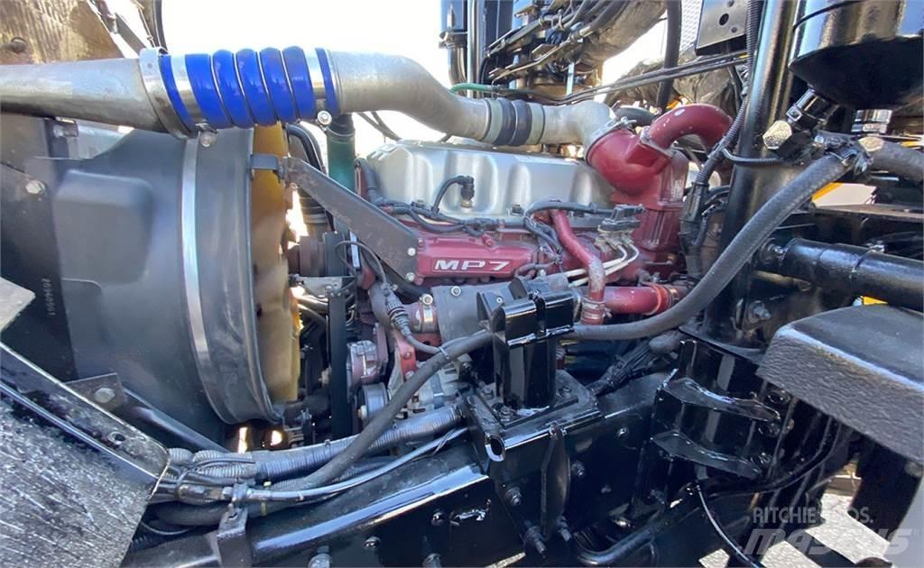 Mack LEU613 垃圾车