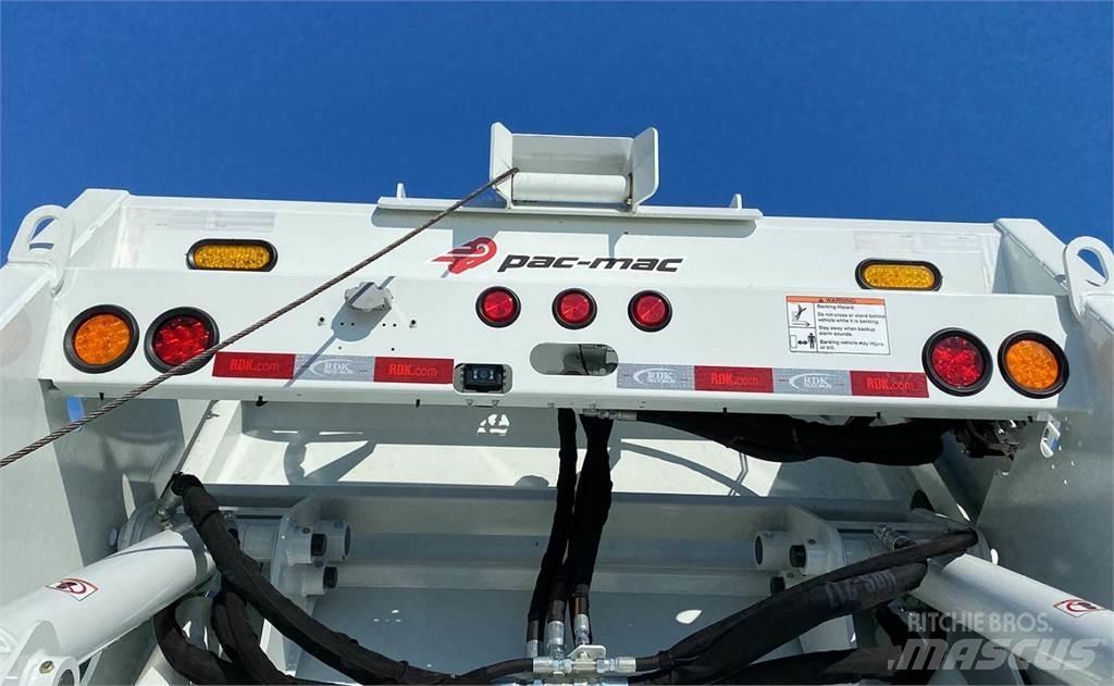 Mack MD6 垃圾车