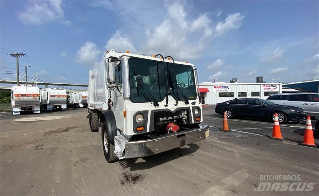 Mack TE64 垃圾车