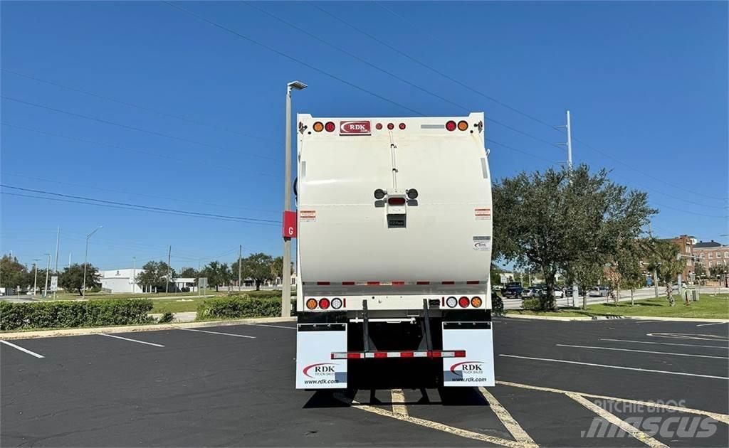 Mack TE64 垃圾车
