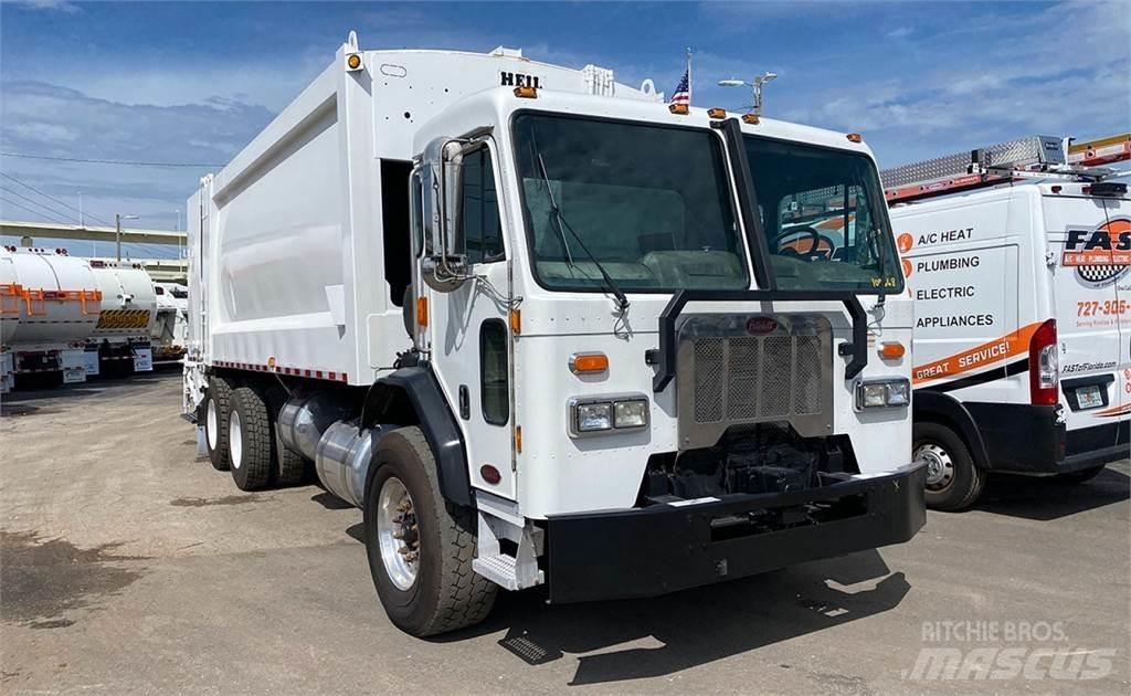 Peterbilt 320 垃圾车