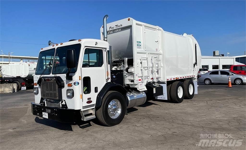 Peterbilt 520 垃圾车