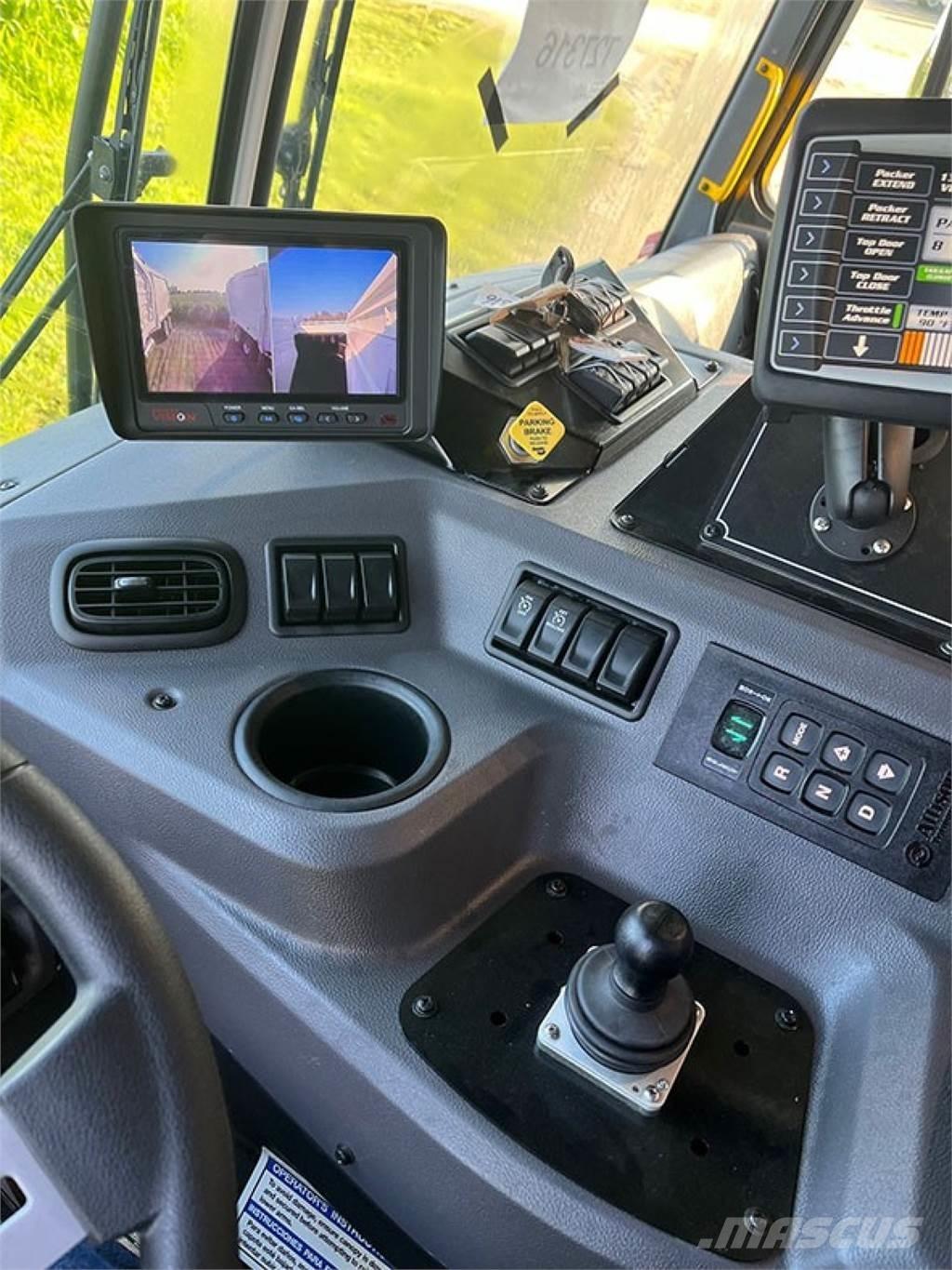 Peterbilt 520 垃圾车