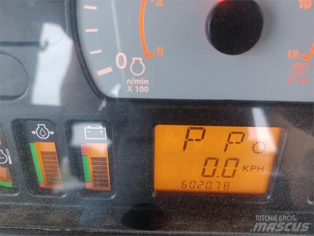 Challenger 775E 拖拉机/农用车