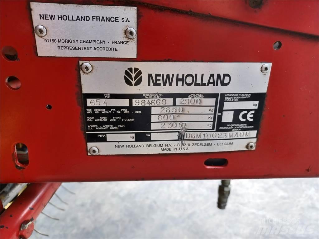 New Holland 658 圆捆打捆机