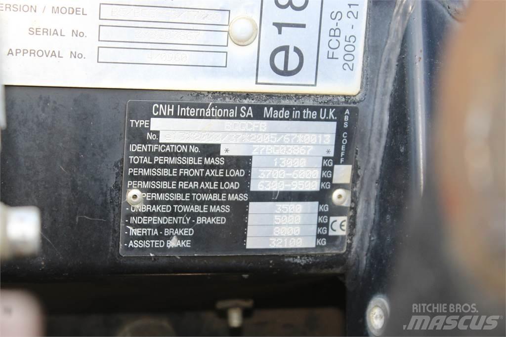 New Holland T7030 拖拉机/农用车